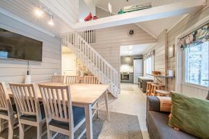 Lavi Chalet by Aavalevi