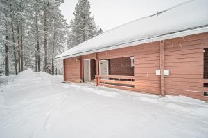 Lavi Chalet by Aavalevi