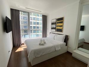 Landmark Premium Cityscape