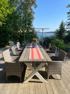 Cozy and spacious vacation house by the sea