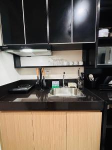 Contemporary City Suite with Relaxing Charm