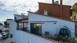 Seamount, Apartment beside Beach with Balcony