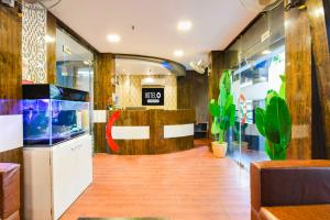 Hotel O Kolkata Rabindra Sadan Metro Station