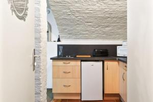 Design Studio in Vaulted Cellar - Lille Old Town