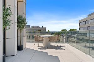 Voya Residence Zenit Royal - Luxury Apart Hotel Rooftop Views & Concierge