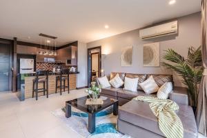 Majestic 2BR Residence with garden view in Regent