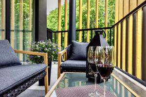 Premium Seaside Escape with Forest View and Free Parking