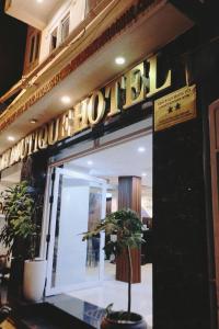 Hue Canary Boutique Hotel