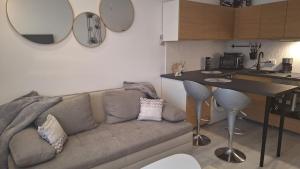 Iris Studio Rin Residence