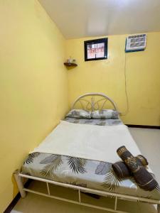 Comfy City Home by L&B