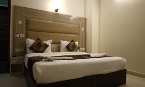 FabHotel HSP Suites - Near IGI Airport - New Delhi