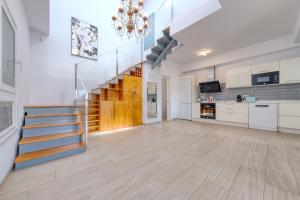 Casa Dang - 600M to the Beach By Lanzarote Vacation Homes