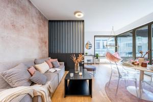 Prague Days - Premium Studios w Stunning Terraces - Easy City Access