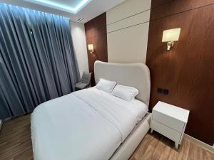 شقــة فخمـــة