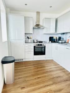 Gorgeous two bedroom luxury Apartment sleeps 6