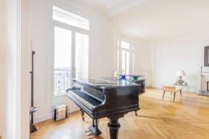 Exceptional apartment - 3BR-7P- Auteuil