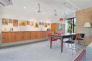 Doggersbank 38 Noordzeepark - Ouddorp - North Sea gem, wood-burning stove, big kitchen, garden with privacy