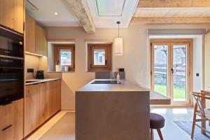 Luderna - Apartamento con jardín Crabera