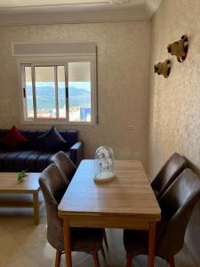 White Pearl Parking FREE