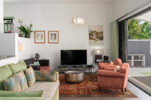 OurMadeira - Graycis House, contemporary