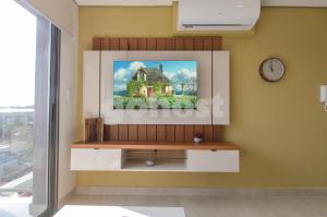 New 1 BR apt in Luque near the Airport