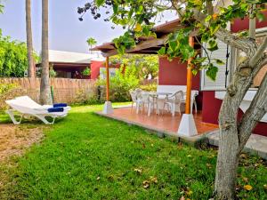 VV Los Tunos #2 "by henrypole home"