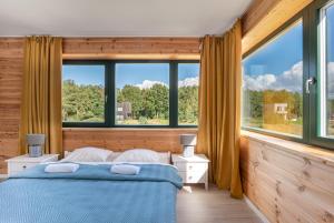 Waterfront Escape I Svencele I 2BR I Terrace I ᴄᴏʜᴏsᴛ