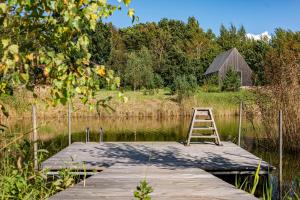 Waterfront Escape I Svencele I 2BR I Terrace I ᴄᴏʜᴏsᴛ