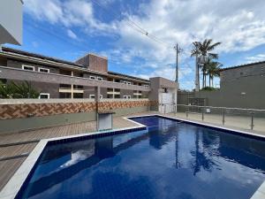 Condomínio com Piscina 500m á PRAIA de Taperapuan