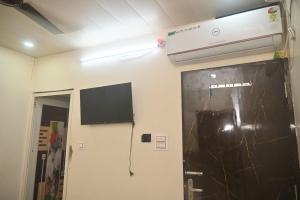 jay radhe krishan residency