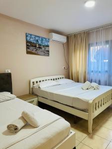 Pazari i Ri: Central Cozy Stay