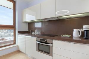 Sea Towers Apartament z Widokiem na Morze, 3 Sypialnie i 2 Balkony by Noclegi Renters