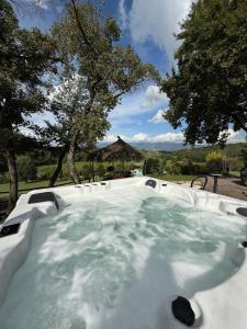 Villa Bella Lisa in Chianti with Private Pool - Park - Outdoor Jacuzzi