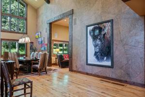 RMR: Sundance Ski Lodge in Teton Village