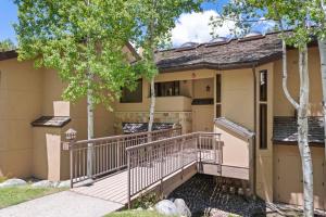Luxury Ski In, Ski Out 2 Bedroom Colorado Vacation Rental Steps From The Ski Slopes With Hot Tub And Pool