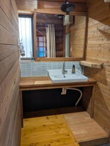 Loghouse HOKA -1日1組限定のバレルサウナ付貸別荘 大型犬ペット可