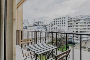 Modern apartment -1BR-3P- Trocadero