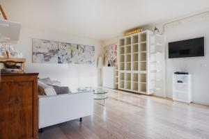 Modern apartment -1BR-3P- Trocadero