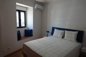 Blue House - Citys Heart