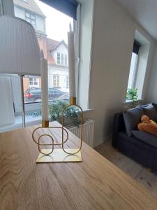Charming 2 bedroom apartment free parking