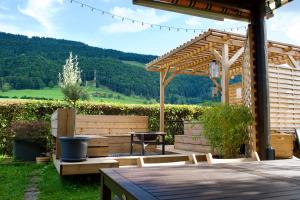 Juralodgespa Détente avec jacuzzi et vue