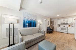 Properties by Preston I Stylish 1Bed I Gym