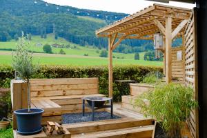 Juralodgespa Détente avec jacuzzi et vue