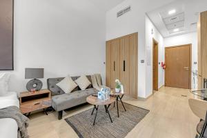 Comfy JVC Studio Pantheon Comfort & Style by Vibel