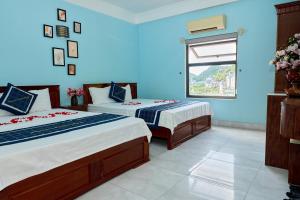 Phoenix Flower Hotel & Travel