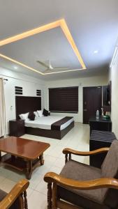 UPPERCREST RESIDENCY PALA