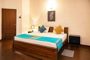 Tranquil & Elegant Stay Near Parliament