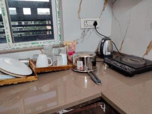 Neon Ventures Comfort Stay