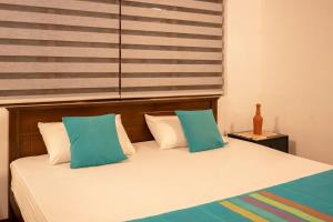 Tranquil & Elegant Stay Near Parliament