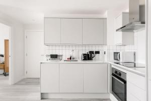 Chic 2 Bed Flat in Central Birmingham